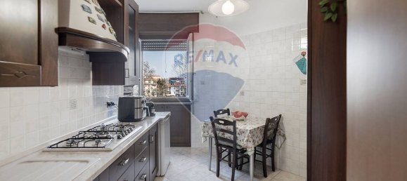 Apartamento de 2 divisões em Cinisello Balsamo, Italy N.º 61978 14