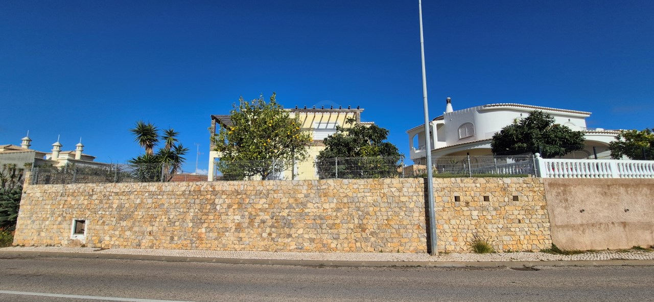 3 bedrooms House in Portimao, Portugal No. 113922