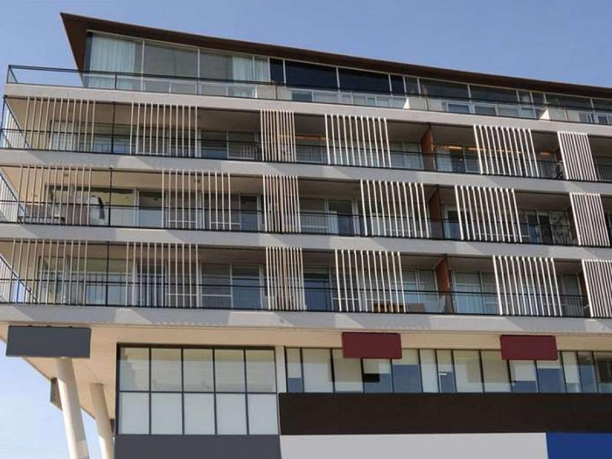  Office in Tigre, Argentina No. 24100