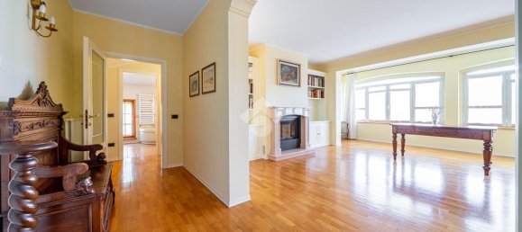 6 rooms Villa in Varano de' Melegari, Italy No. 206502 10