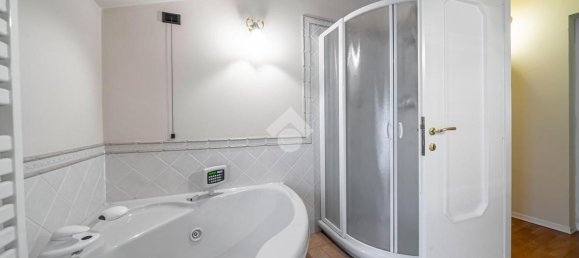 6 rooms Villa in Varano de' Melegari, Italy No. 206502 26