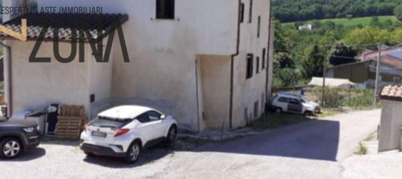 4غرفة شقة في Mosciano Sant'Angelo, Italy رقم 237085 4