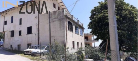 4غرفة شقة في Mosciano Sant'Angelo, Italy رقم 237085 9