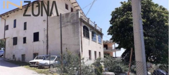 4غرفة شقة في Mosciano Sant'Angelo, Italy رقم 237085 2