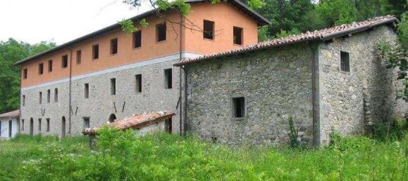 Villa de 15 habitaciónes en Camporgiano, Italy No. 75645 9