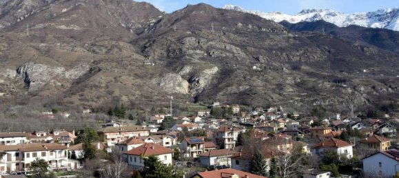 3 rooms Apartment in Bussoleno, Italy No. 163068 17