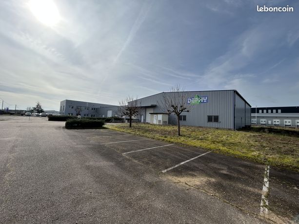 Коммерческая недвижимость 1700м² в Аппуаньи, Франция № 359730