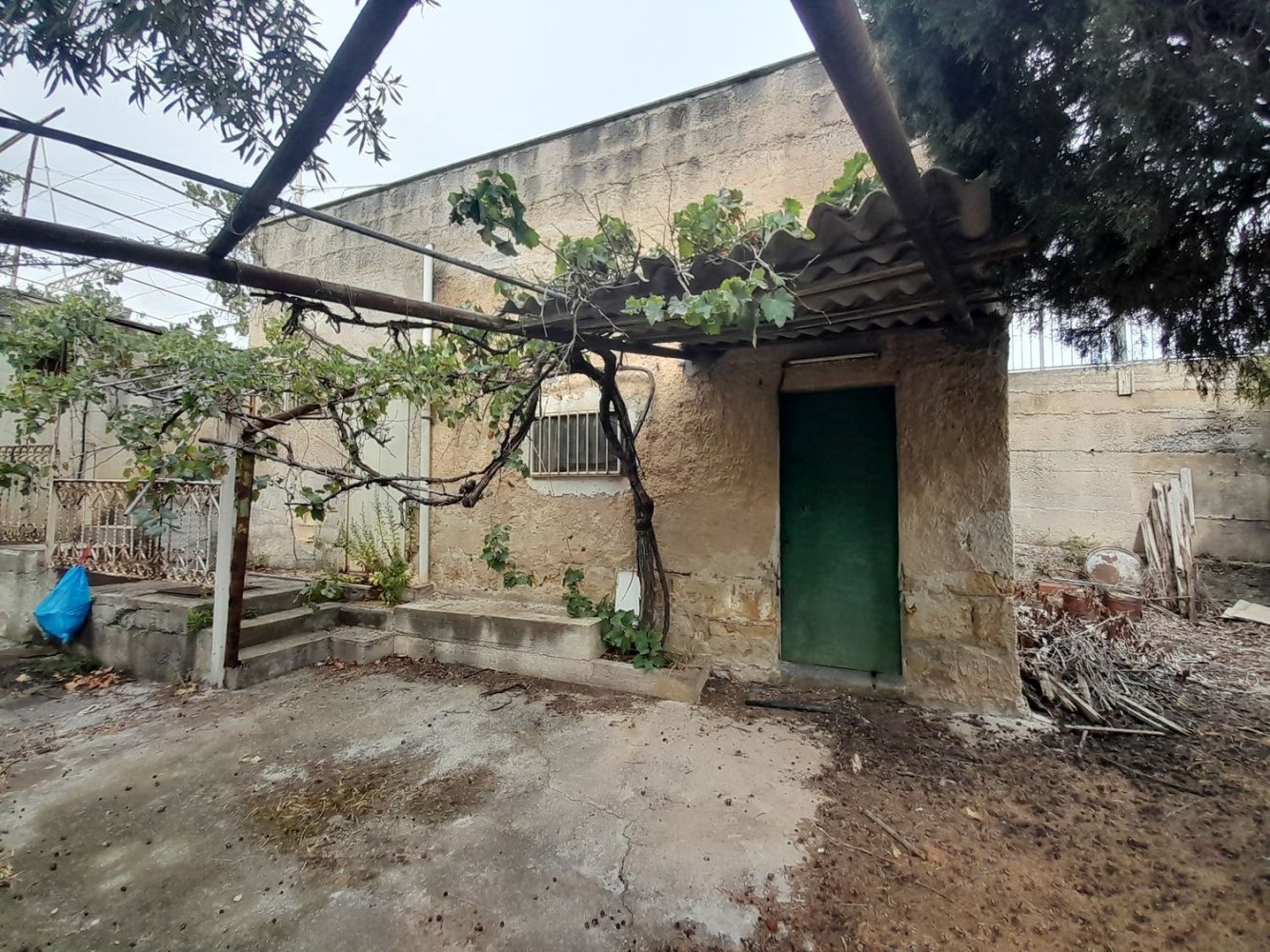 Casa de 3 habitaciónes en Santa Flavia, Italy No. 138115