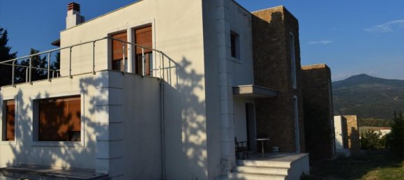 4 bedrooms Villa in Thessaloniki, Greece No. 1402 9