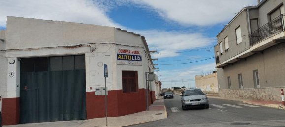 210m² Commercial property in Cox, Spain No. 150712 2