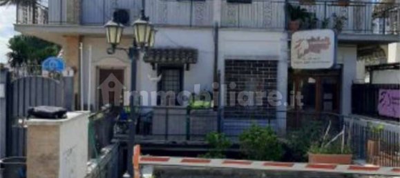 Квартира с 4 спальнями в Фара ин Сабина, Италия № 216217 14