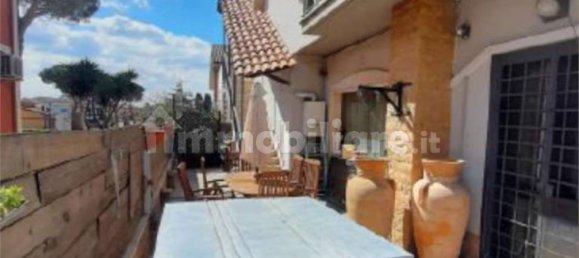 Квартира с 4 спальнями в Фара ин Сабина, Италия № 216217 16