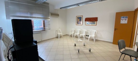 Коммерческая недвижимость 150м² в Алькамо, Италия № 264413 6