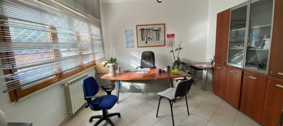 Коммерческая недвижимость 150м² в Алькамо, Италия № 264413 7