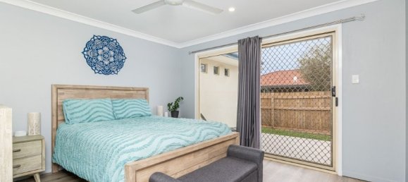 4 bedrooms House in Tinana, Australia No. 311 10