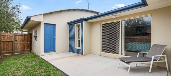 4 bedrooms House in Tinana, Australia No. 311 14