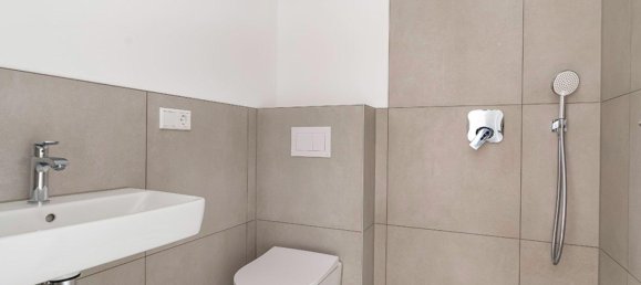 Studio à Bonn, Germany No. 81220 6