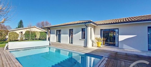 3 bedrooms House in Biganos, France No. 96587 16