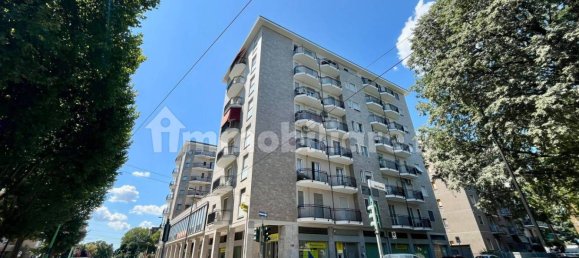 Ático de 3 dormitorios en Cinisello Balsamo, Italy No. 270088 2