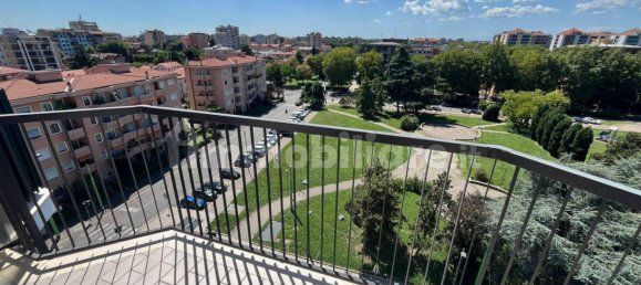 Ático de 3 dormitorios en Cinisello Balsamo, Italy No. 270088 6