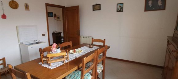 3 bedrooms Apartment in Torrita di Siena, Italy No. 149143 6