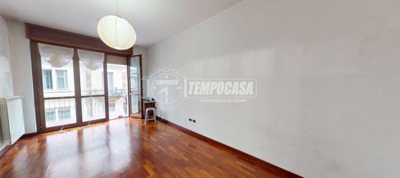 1 bedroom Apartment in Turin, Italy No. 372848 16