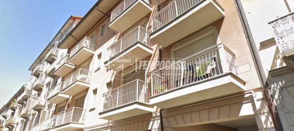 1 bedroom Apartment in Turin, Italy No. 372848 7