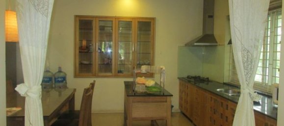 Villa de 4 dormitorios en Tay Ho, Vietnam No. 6394 9