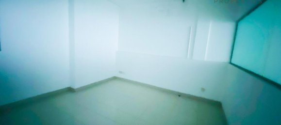 529.5m² Warehouse in Al Quoz, UAE No. 24862 7