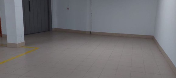 Garage in Leon, Spain 352m², Nr. 80067 4