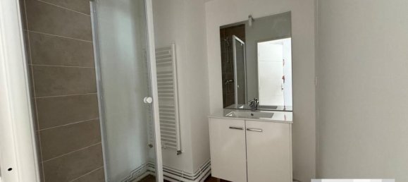 2 chambres Appartement à La Chapelle-Saint-Mesmin, France No. 236465 5