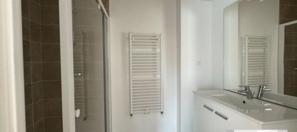 2 chambres Appartement à La Chapelle-Saint-Mesmin, France No. 236465 7