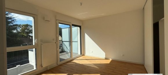 2 chambres Appartement à La Chapelle-Saint-Mesmin, France No. 236465 4