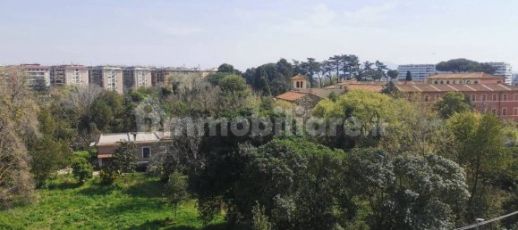 Apartamento T3 em Rome, Italy N.º 352985 6