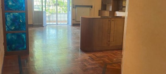 4 rooms Apartment in Rome, Italy No. 270273 12