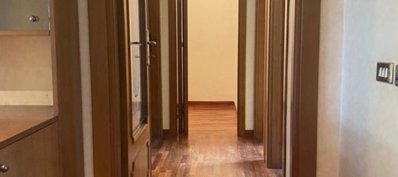 4 rooms Apartment in Rome, Italy No. 270273 15