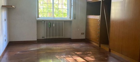 4 rooms Apartment in Rome, Italy No. 270273 17