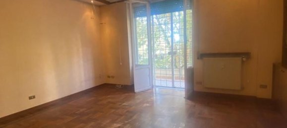 4 rooms Apartment in Rome, Italy No. 270273 18
