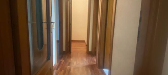 4 rooms Apartment in Rome, Italy No. 270273 14