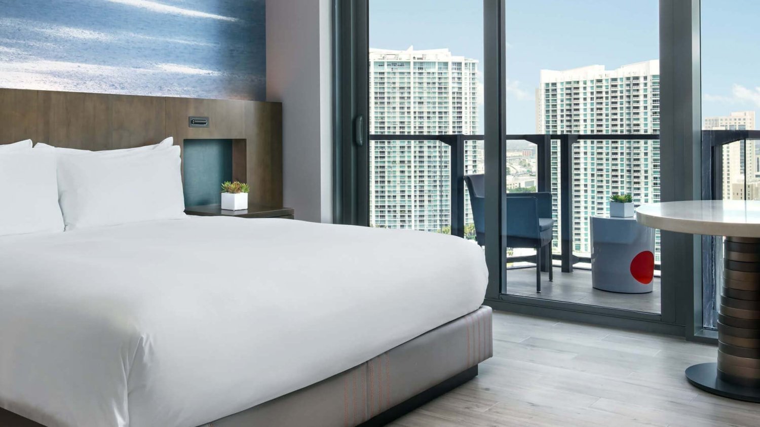 2 Schlafzimmer Wohnung in Miami, USA, Nr. 616038