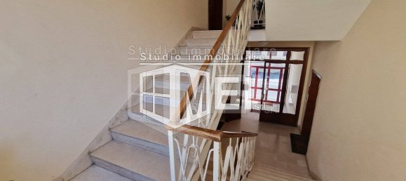 2 bedrooms Apartment in Livorno, Italy No. 66155 9