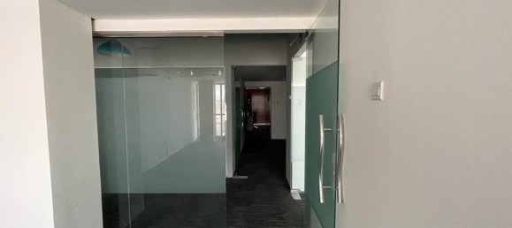 7427.10m² Office in Al Quoz, UAE No. 1668 14