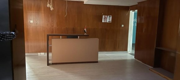 7427.10m² Office in Al Quoz, UAE No. 1668 4