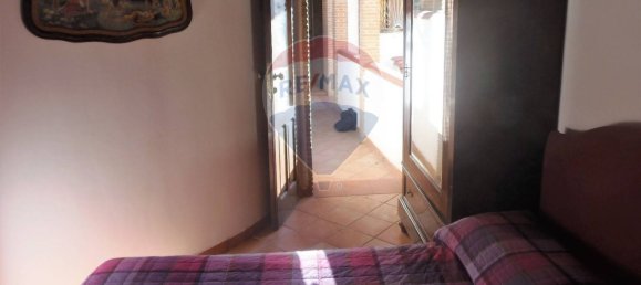 4 rooms Apartment in Caserta, Italy No. 220575 14