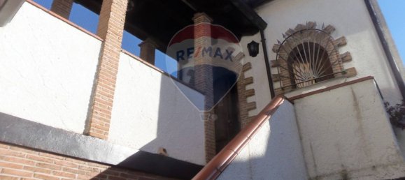 4 rooms Apartment in Caserta, Italy No. 220575 25