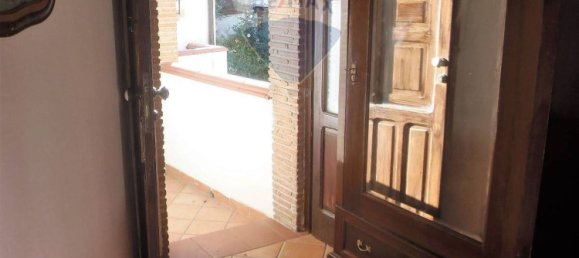 4 rooms Apartment in Caserta, Italy No. 220575 35