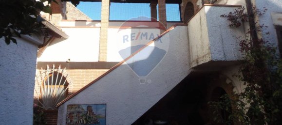 4 rooms Apartment in Caserta, Italy No. 220575 17