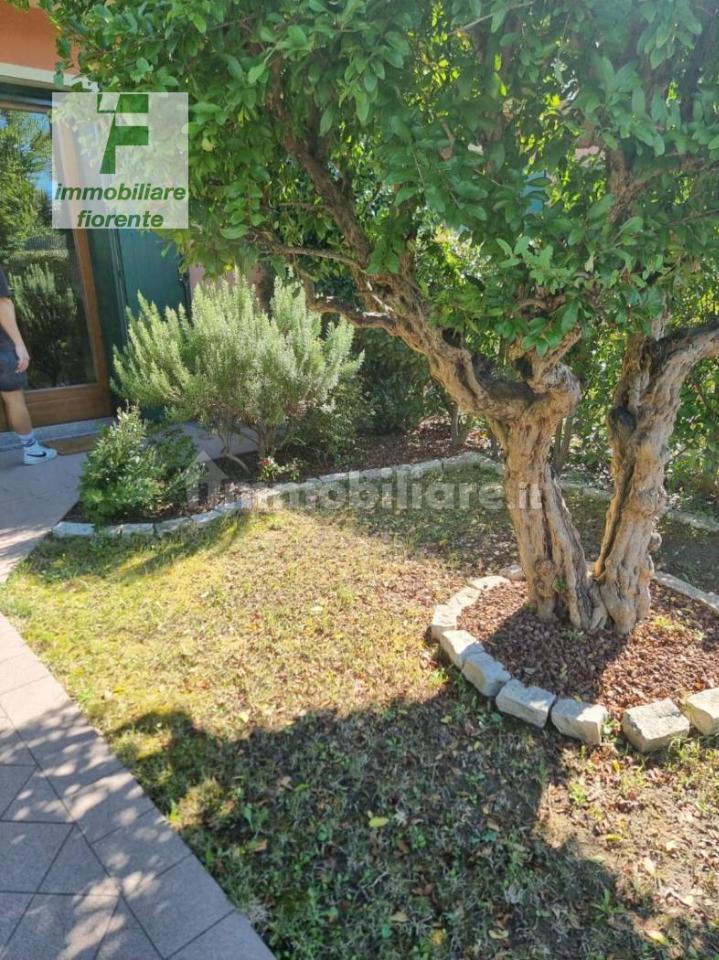 Villa de 4 habitaciónes en Padua, Italy No. 231228