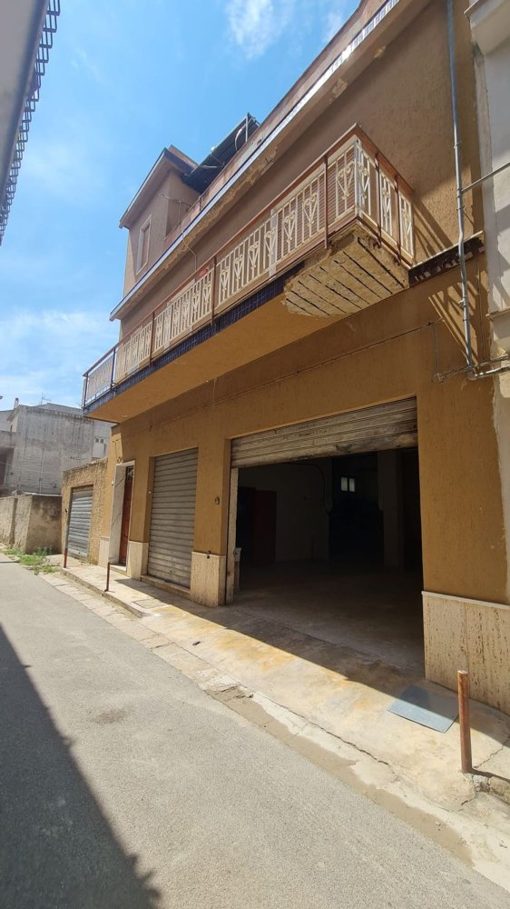 7 bedrooms House in Castelvetrano, Italy No. 401394