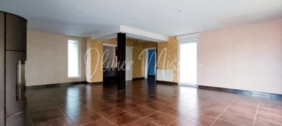 5 bedrooms House in Bantzenheim, France No. 66400 2